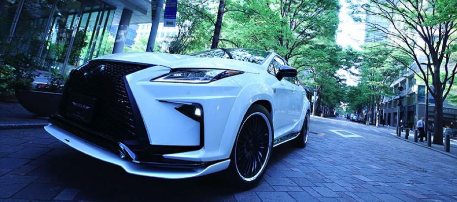  Lexus RX Wide Body Kit by Artisan Spirits 2016 года  (фото 12 из 16)